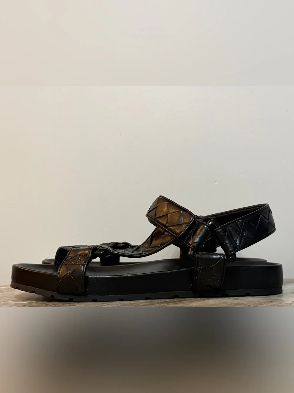 BOTTEGA VENETA TRIP SANDALS 45 / 12 $1200 BLACK INTRECCIATO WOVEN LEATHER TEVA